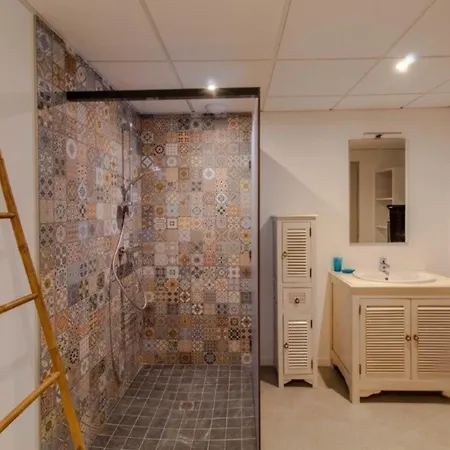 De La Tiboire - Salle De Festivites Et Salle De Jeux