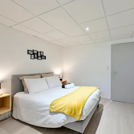 De La Tiboire - Salle De Festivites Et Salle De Jeux Semesterbostad *