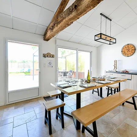 De La Tiboire - Salle De Festivites Et Salle De Jeux