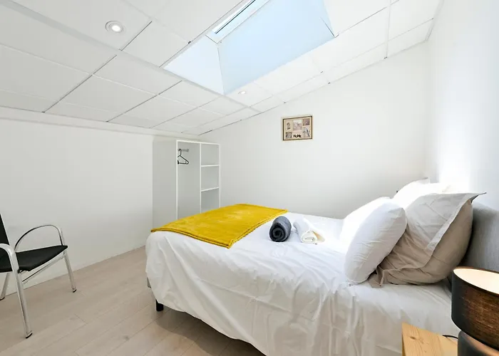 De La Tiboire - Salle De Festivites Et Salle De Jeux بيت للعطل