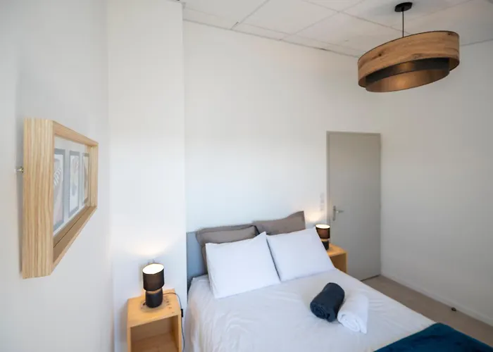 De La Tiboire - Salle De Festivites Et Salle De Jeux بيت للعطل Sevremoine