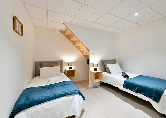 De La Tiboire - Salle De Festivites Et Salle De Jeux بيت للعطل *