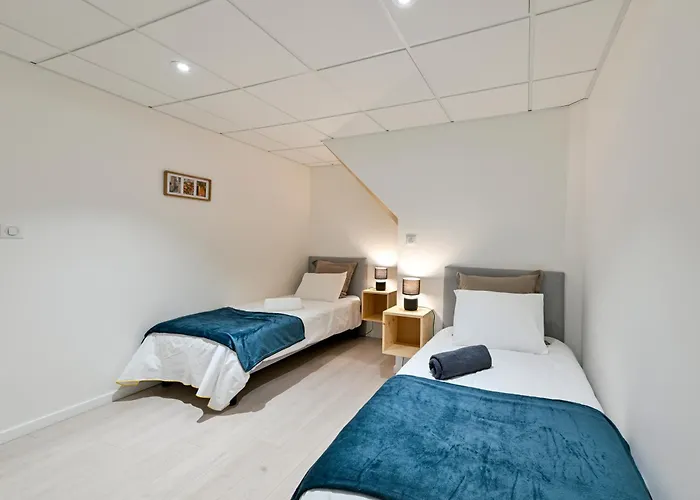 De La Tiboire - Salle De Festivites Et Salle De Jeux بيت للعطل *