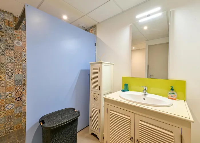 De La Tiboire - Salle De Festivites Et Salle De Jeux بيت للعطل