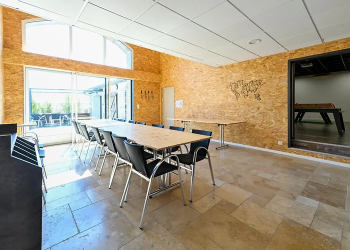 بيت للعطل De La Tiboire - Salle De Festivites Et Salle De Jeux