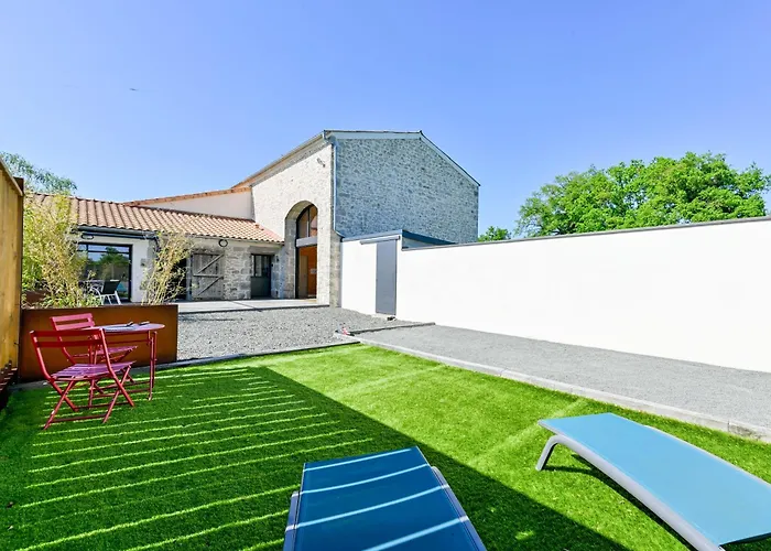 بيت للعطل De La Tiboire - Salle De Festivites Et Salle De Jeux Sevremoine