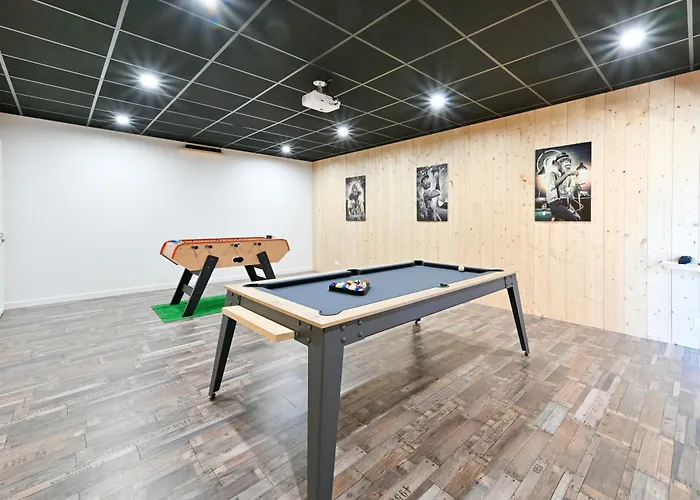 De La Tiboire - Salle De Festivites Et Salle De Jeux بيت للعطل *