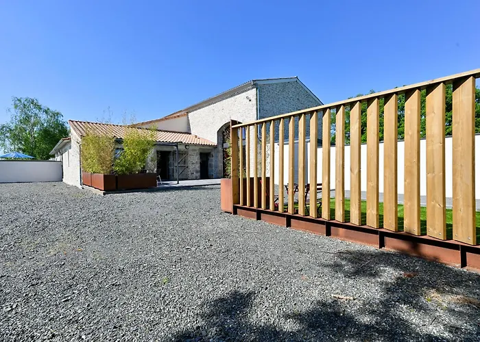 بيت للعطل De La Tiboire - Salle De Festivites Et Salle De Jeux Sevremoine